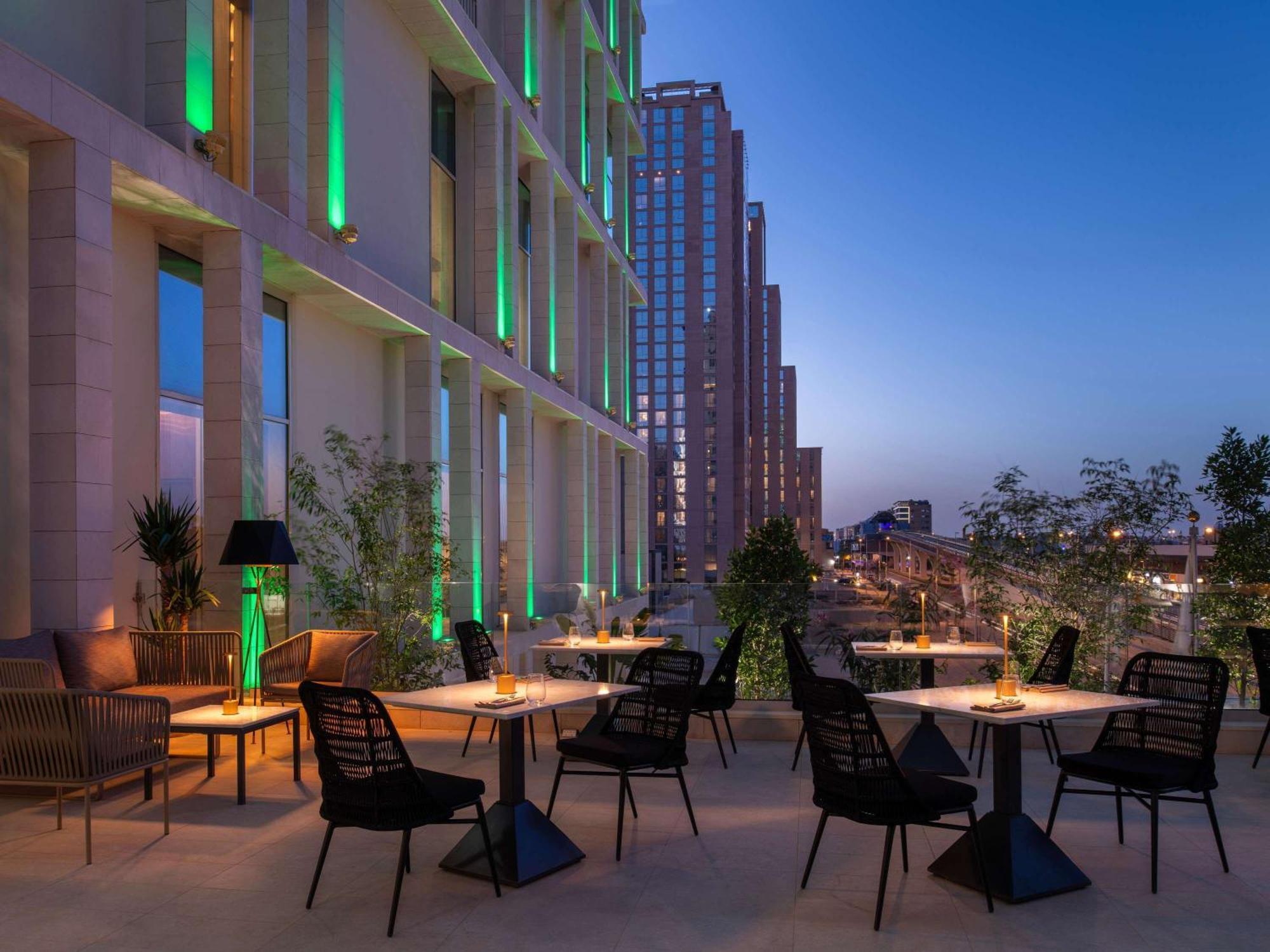 Novotel Riyadh Sahafa Riade Exterior foto